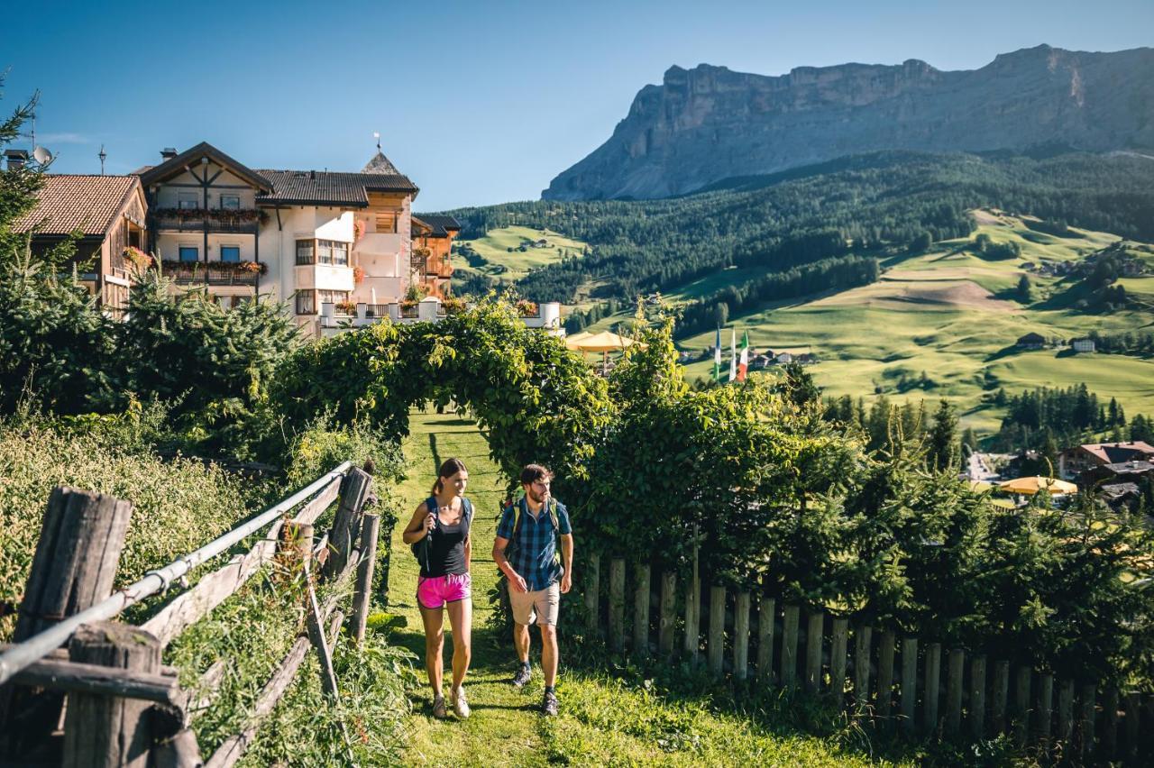 Dolasilla Mountain Panoramic Wellness Hotel La Villa  Esterno foto
